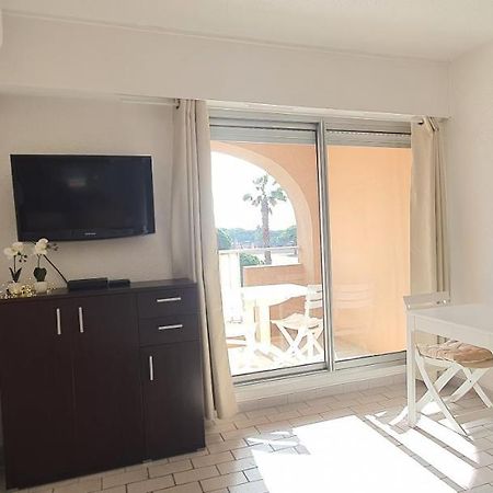 Appartamento L'Étoile sous les Pins - La Loge Hyères Esterno foto